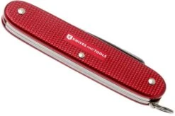 Victorinox Pioneer Alox Red 0.8201.20R4.KTE1 Knivesandtools Edition, Swiss Pocket Knife -Knife VT0 8201 20R4 KTE1 05 victorinox