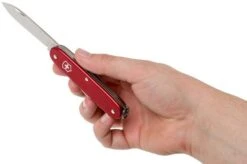 Victorinox Pioneer Alox Red 0.8201.20R4.KTE1 Knivesandtools Edition, Swiss Pocket Knife -Knife VT0 8201 20R4 KTE1 06 victorinox